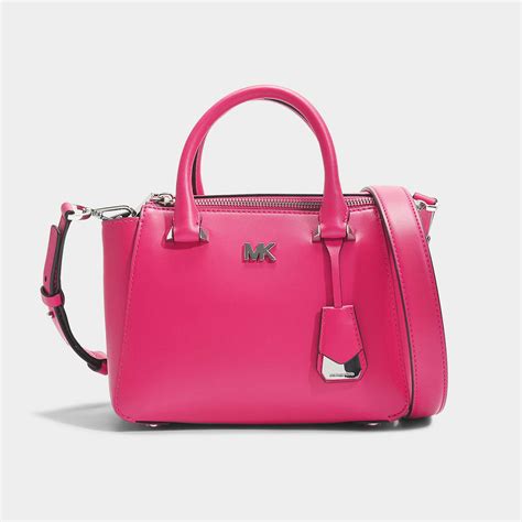 michael kors kleine nolita mini|Michael Kors.